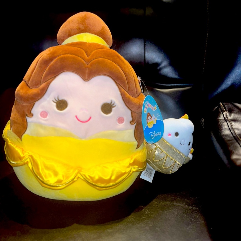 NWT BELLE AND LUMIÈRE SQUISHMALLOW